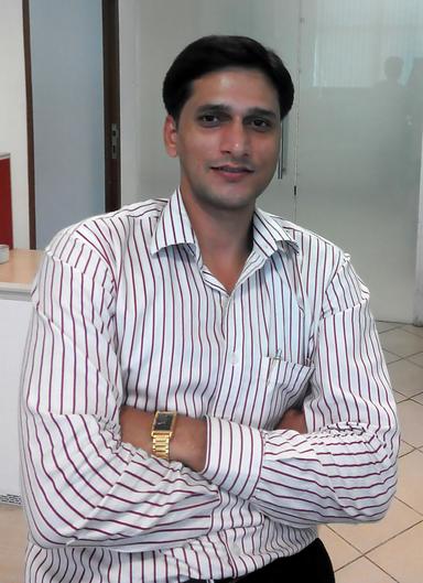 विवेक कुमार सिंह